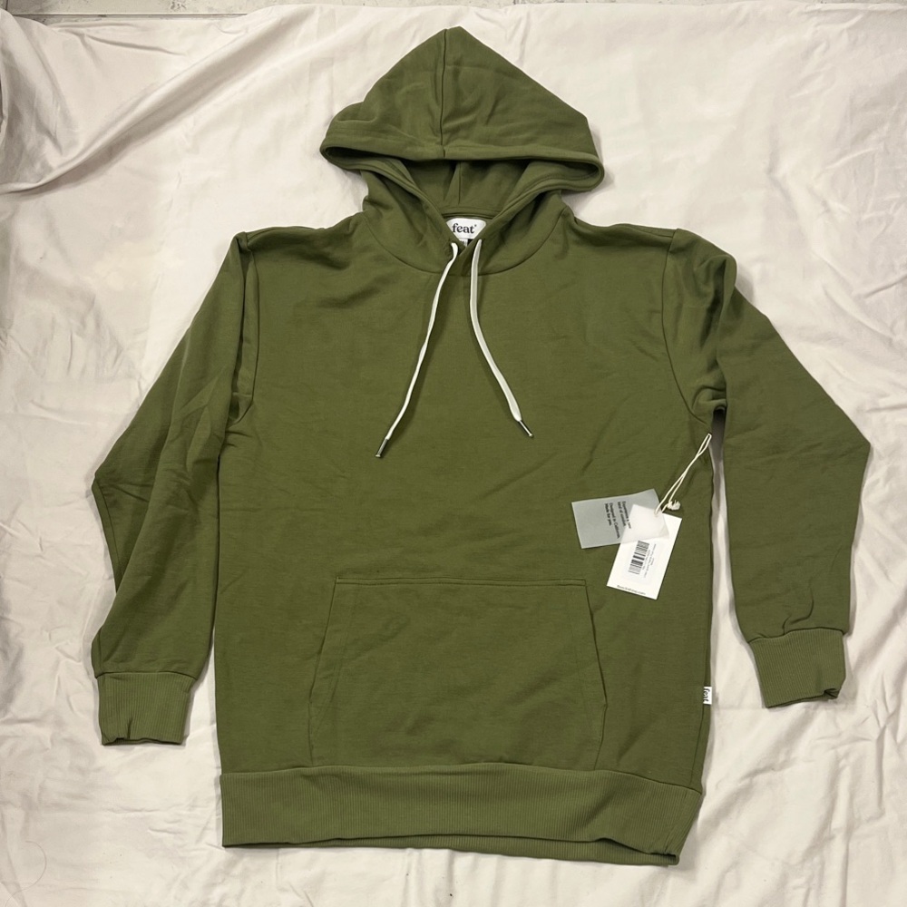 NWT Iguana Green TeeCell Plush Unisex M Hoodie
